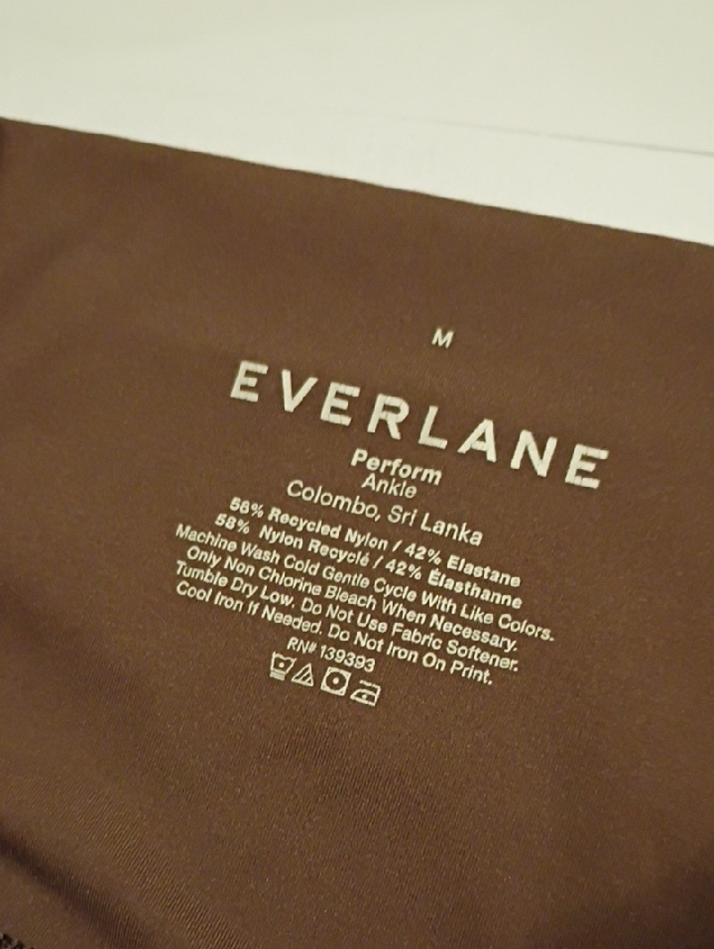 Everlane Brown High-Rise Cropped Leggings - Picture 2 of 8
